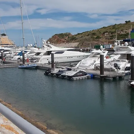 T1 E T2 Marina Apartment *